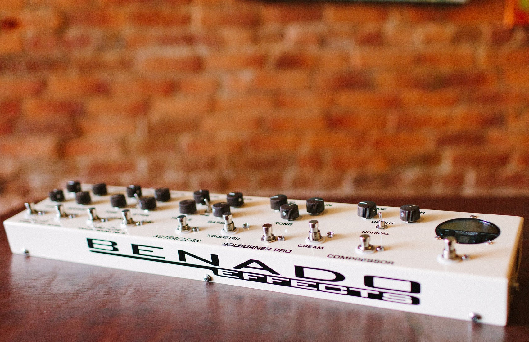 multi effects pedal board The Pro: All-Analog Multi-Effects Pedalboard